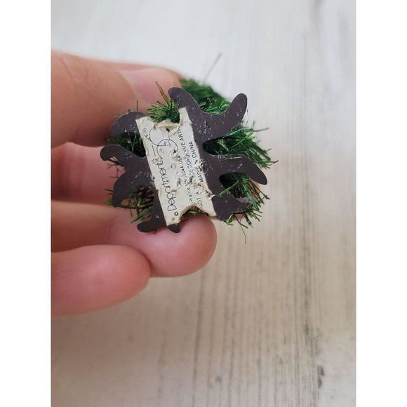 Dept 56 green mini Pine Tree Village accessory Xmas - Picture 4 of 4